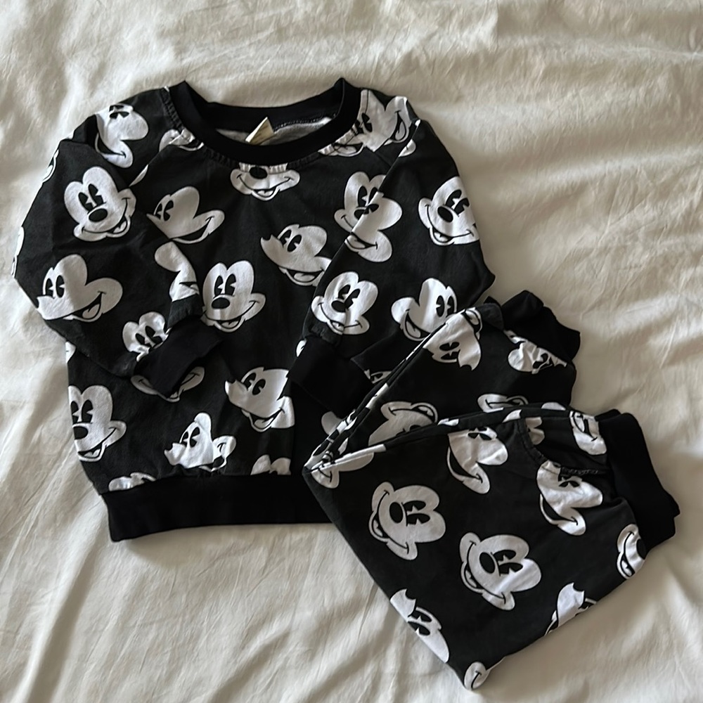 Mickey Mouse jogger set